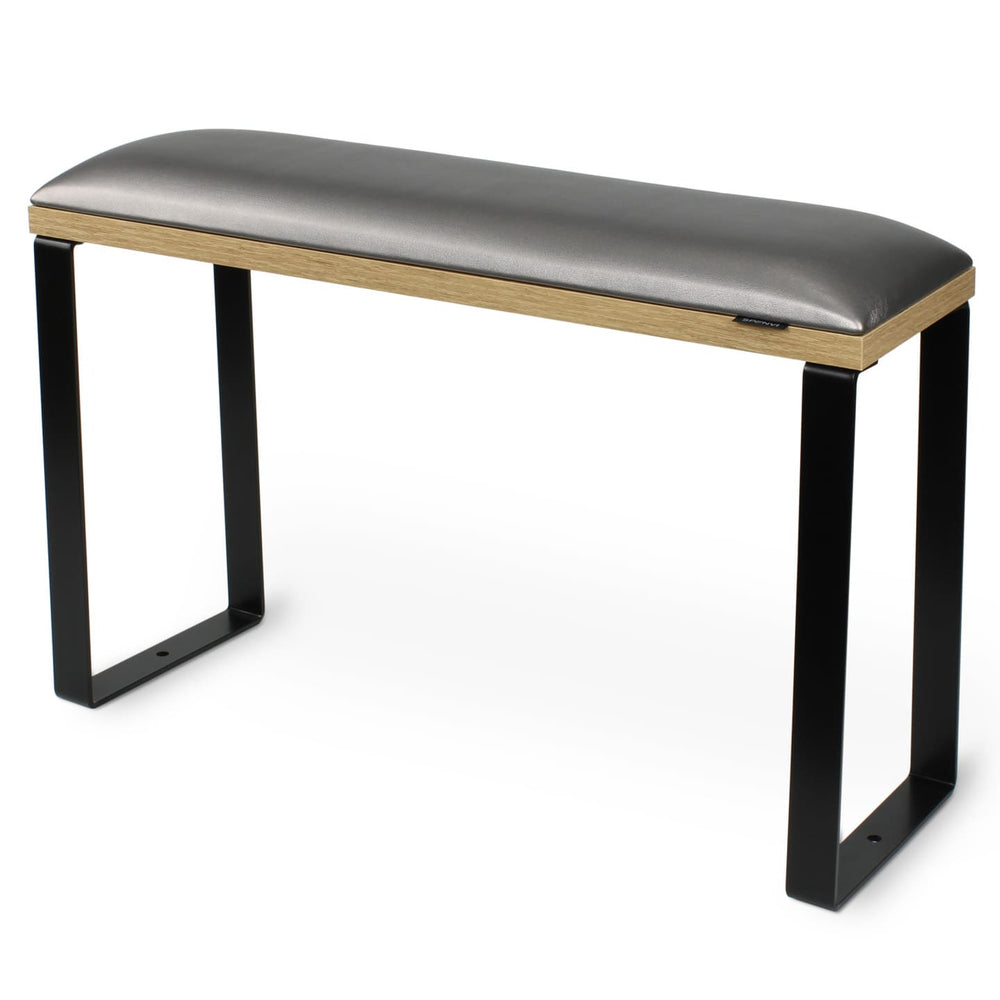 Podpórka do pedicure SPENVI Loft graphite z podstawą w wykończeniu naturalnego drewna i czarnymi metalowymi nogami na białym tle. #kolor_graphite