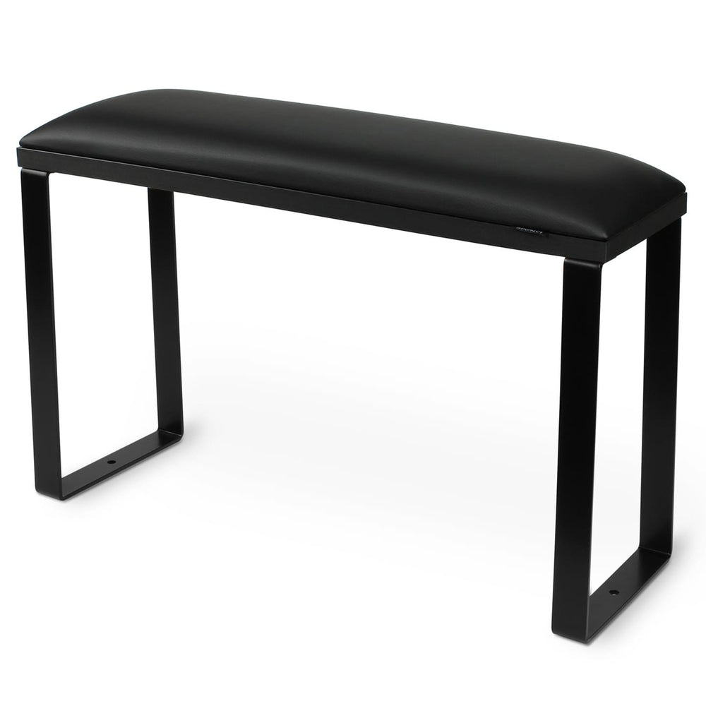 Podpórka do pedicure SPENVI Loft czarna z czarną drewnianą podstawą i czarnymi metalowymi nogami na białym tle. 