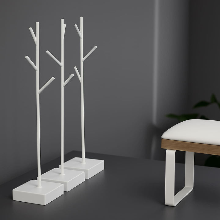 Stojak na wzorniki do paznokci SPENVI biały z metalową konstrukcją i minimalistyczną podstawą do prezentacji kolorów. #kolor_white